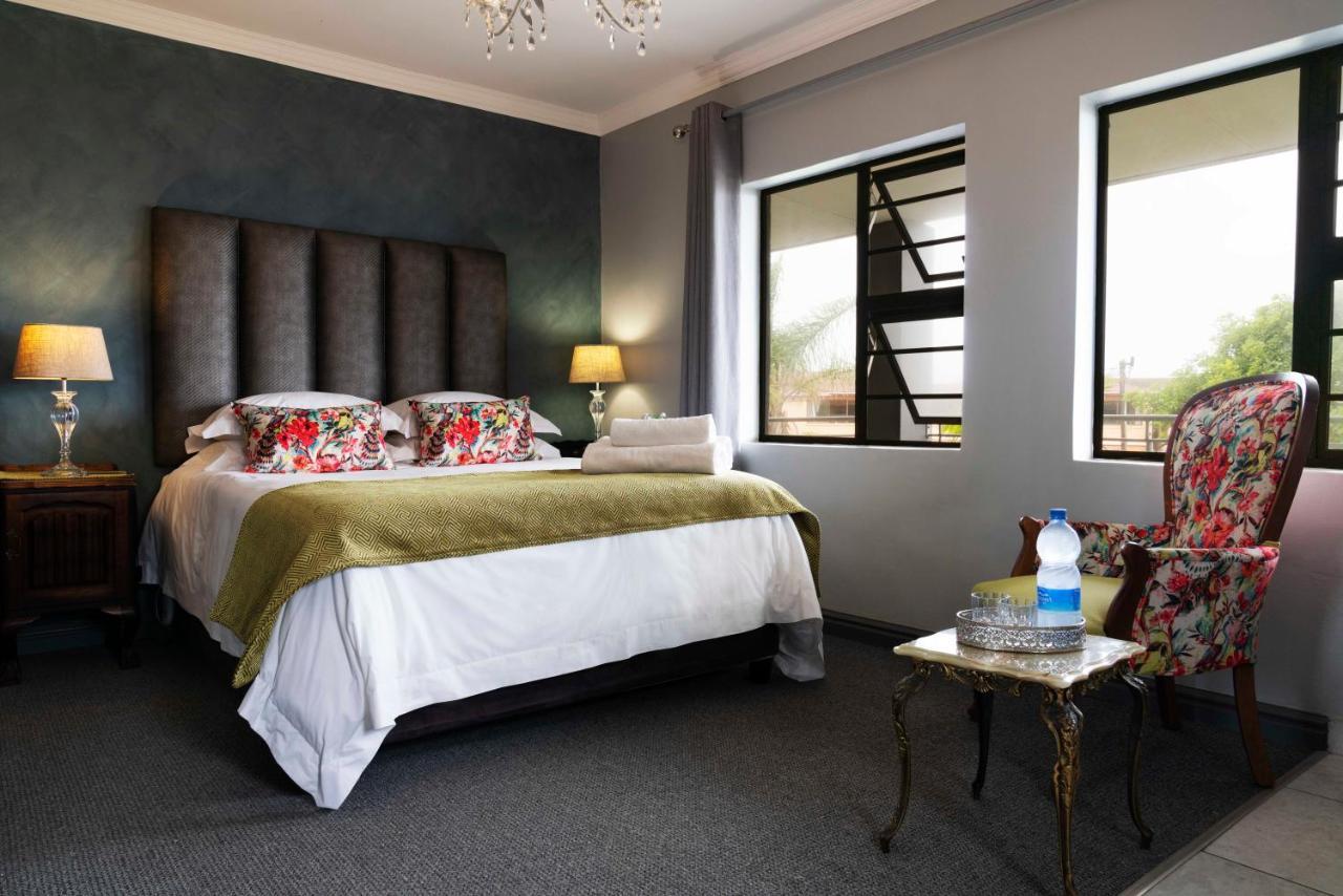 Villa Petit Jeffreys Bay Bagian luar foto