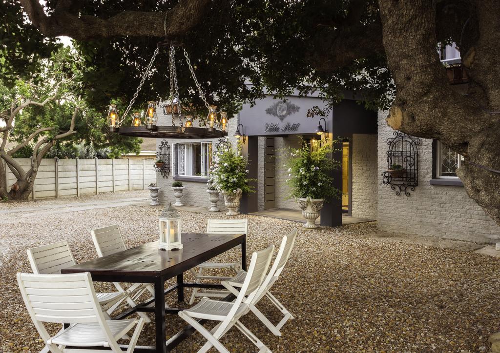 Villa Petit Jeffreys Bay Bagian luar foto
